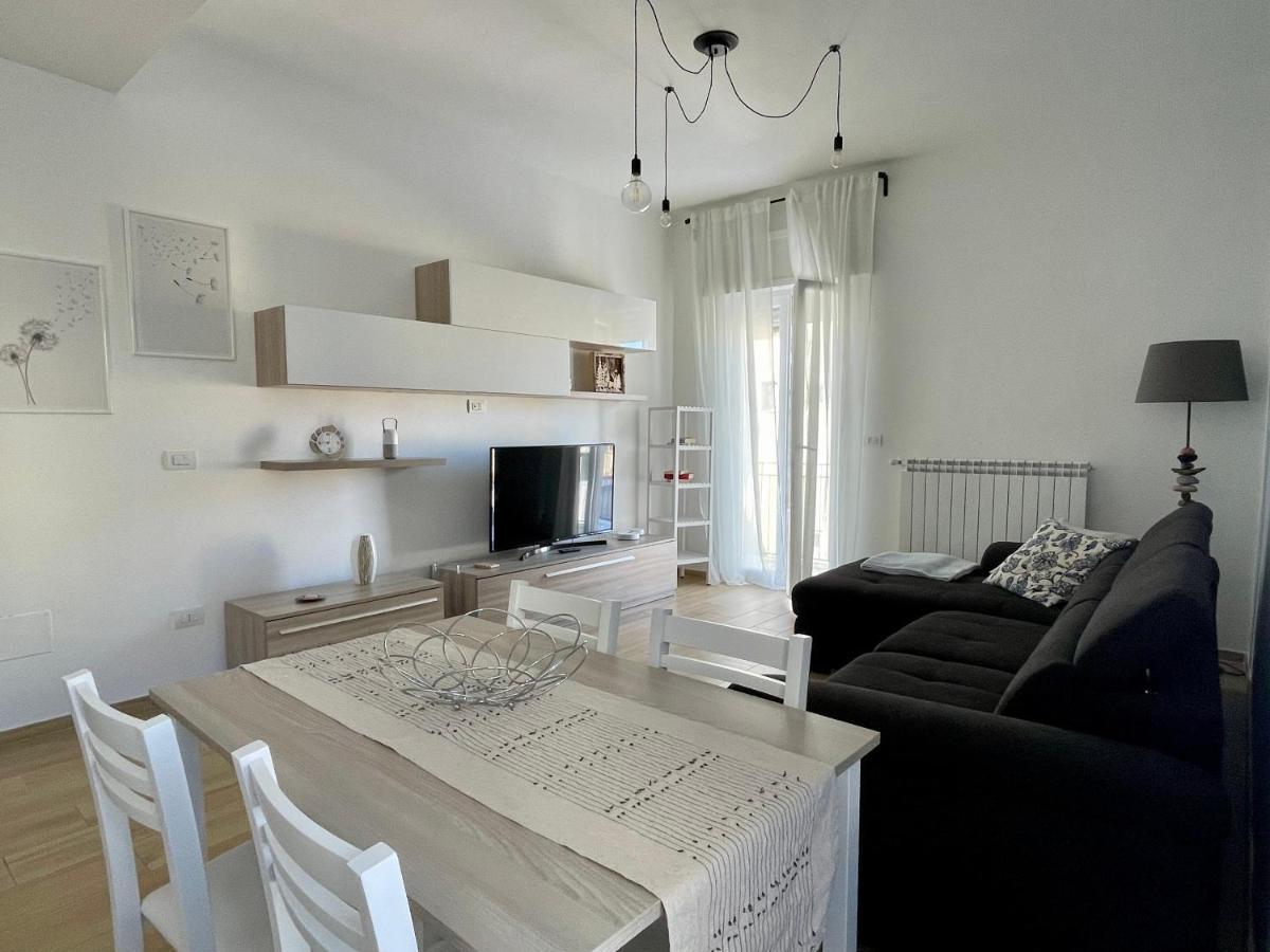 Netti Apartment Bari Luaran gambar